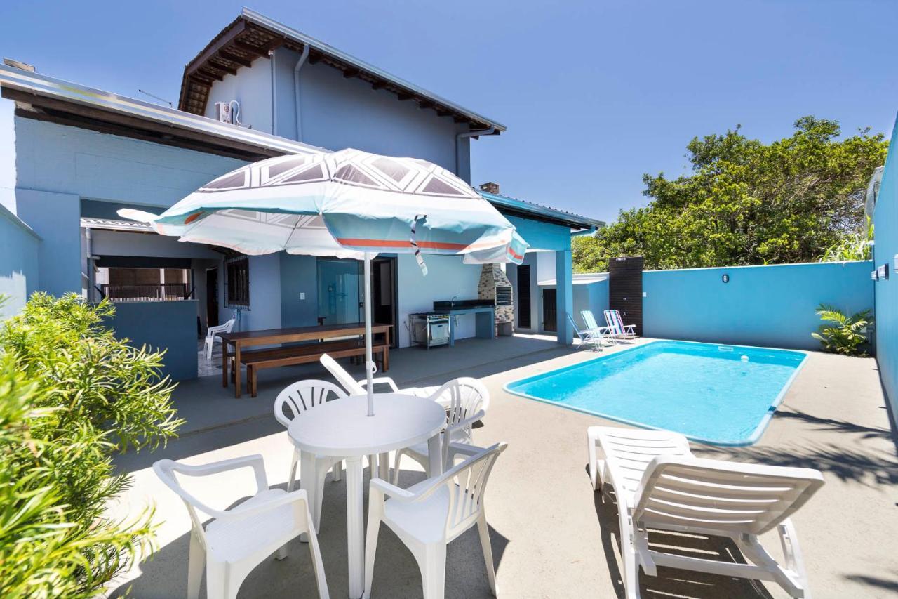 Casa Patta - 05 Dormitorios, Com Piscina. 봄비나스 외부 사진